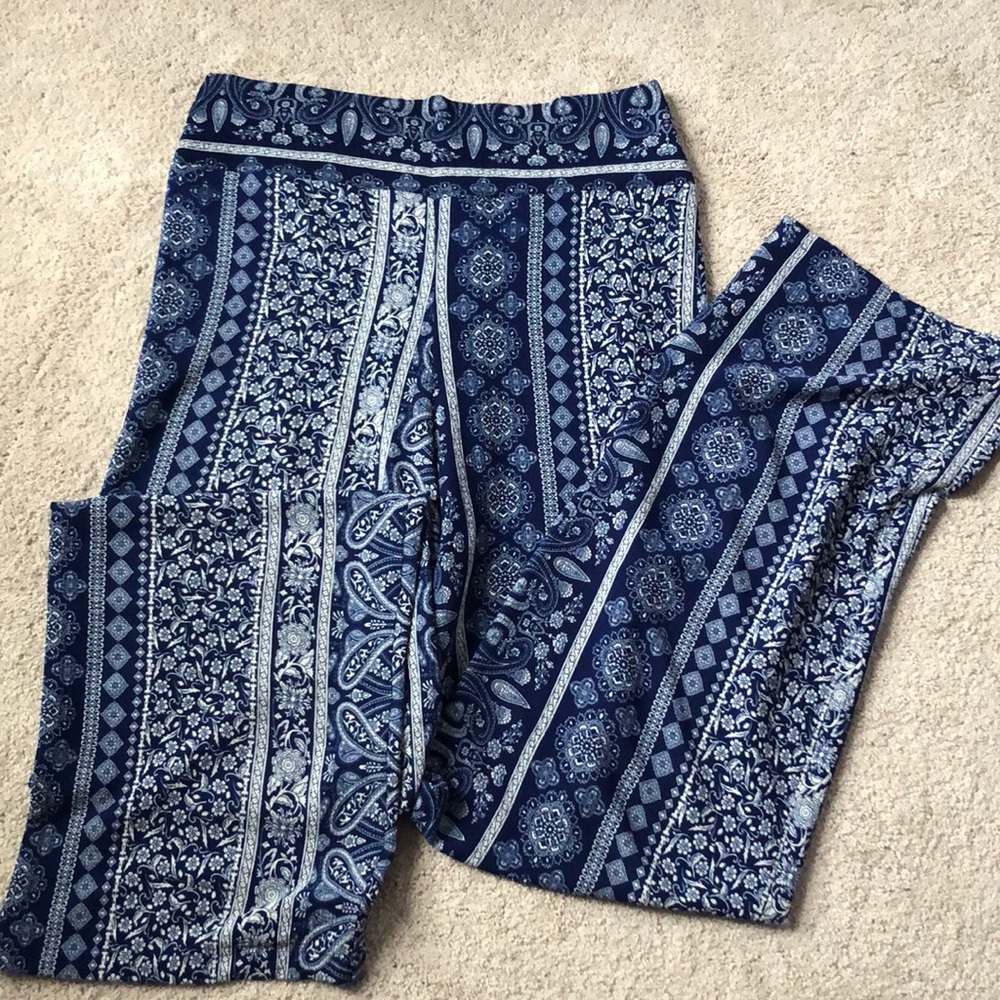 south moon under palazzo pants